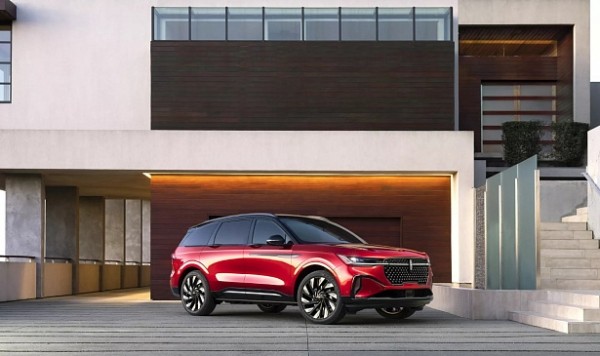 Обновление внедорожника Lincoln Aviator 2025 года разочаровало экспертов Обновление внедорожника Lincoln Aviator 2025 года разочаровало экспертов