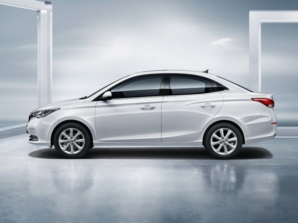 Стало известно, сколько тратят на свой седан владельцы нового Changan Alsvin Стало известно, сколько тратят на свой седан владельцы нового Changan Alsvin