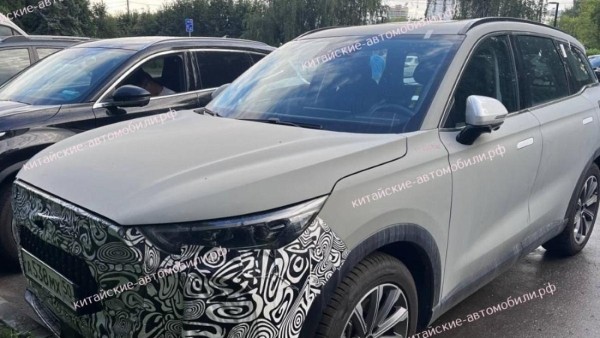 В России замечен кроссовер Chery, которого нет даже в Китае В России замечен кроссовер Chery, которого нет даже в Китае