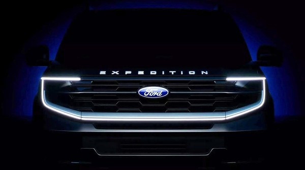 Дайджест дня: двухцветный Москвич 3, McLaren W1 и другие события индустрии Дайджест дня: двухцветный Москвич 3, McLaren W1 и другие события индустрии