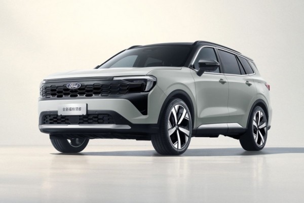 Показан обновленный кроссовер Ford Equator Sport Показан обновленный кроссовер Ford Equator Sport