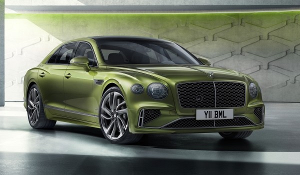 Представлен обновленный седан Bentley Flying Spur Представлен обновленный седан Bentley Flying Spur