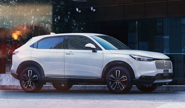 Кроссовер Honda HR-V подвергся легкому рестайлингу Кроссовер Honda HR-V подвергся легкому рестайлингу