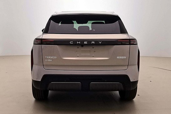 Дизельный Toyota Land Cruiser 300 появился на российском авторынке Дизельный Toyota Land Cruiser 300 появился на российском авторынке