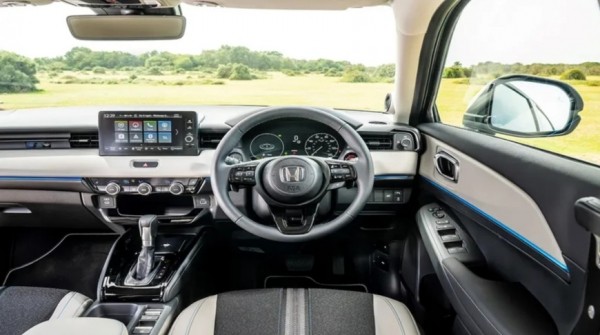 Продажи обновленной Honda HR-V стартуют уже в октябре 2024 года Продажи обновленной Honda HR-V стартуют уже в октябре 2024 года