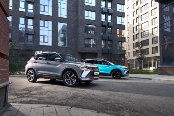 «РГ»: насколько подорожал кроссовер Geely Coolray в РФ за четыре года