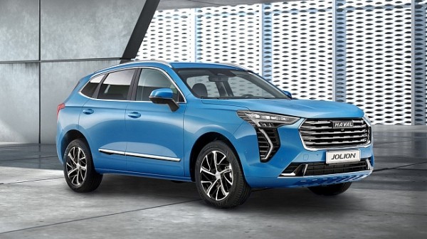 Составлен ТОП-7 самых недорогих премиальных автомобилей в РФ