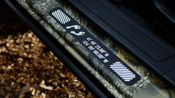 Специально для поисков Бигфута, Ford создал особый внедорожник Специально для поисков Бигфута, Ford создал особый внедорожник