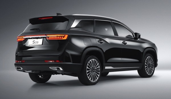 Семиместный кроссовер Soueast S09 для России: подробности Семиместный кроссовер Soueast S09 для России: подробности