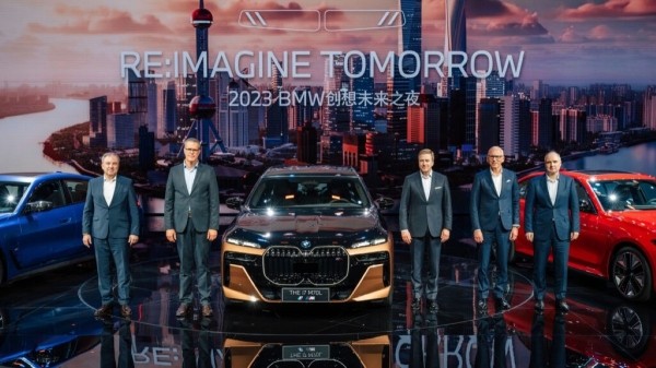 Ответ на пошлины: в Китае падают продажи немецких автомобилей Ответ на пошлины: в Китае падают продажи немецких автомобилей