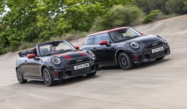 Новый Mini John Cooper Works: хэтчбек и кабриолет Новый Mini John Cooper Works: хэтчбек и кабриолет