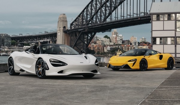 Дайджест дня: серебряный Civic, McLaren в новых руках и другие события индустрии Дайджест дня: серебряный Civic, McLaren в новых руках и другие события индустрии