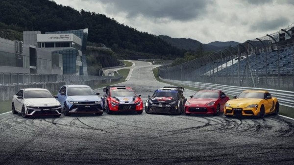 Совместный фестиваль скорости подтвердил сотрудничество компаний Toyota и Hyundai Совместный фестиваль скорости подтвердил сотрудничество компаний Toyota и Hyundai