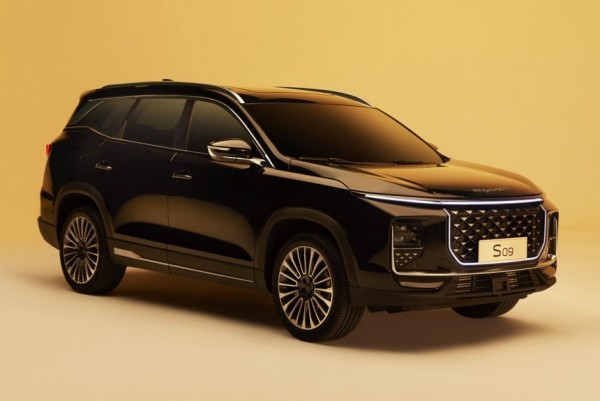 Семиместный кроссовер Soueast S09 для России: подробности Семиместный кроссовер Soueast S09 для России: подробности