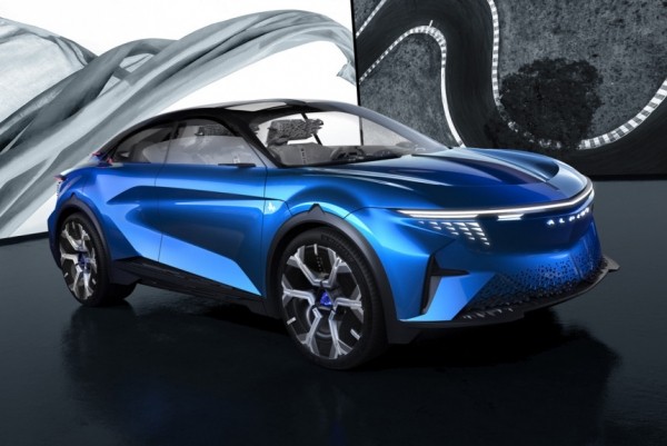 Концепт Alpine A390_β стал предтечей первого кроссовера марки Концепт Alpine A390_β стал предтечей первого кроссовера марки