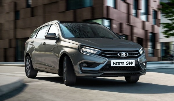 Дайджест дня: 7-миллионная Tesla, отложенный Roadster и другие события индустрии Дайджест дня: 7-миллионная Tesla, отложенный Roadster и другие события индустрии