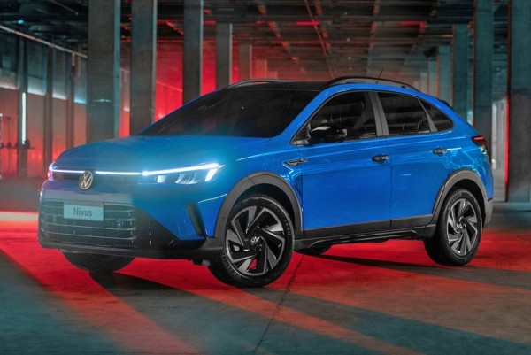 Показан обновленный кроссовер Volkswagen Nivus Показан обновленный кроссовер Volkswagen Nivus