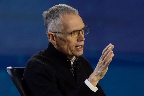 Stellantis готовится к перестановкам и уходу Карлоса Тавареса Stellantis готовится к перестановкам и уходу Карлоса Тавареса