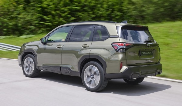 Subaru Forester нового поколения: гибрид для Европы Subaru Forester нового поколения: гибрид для Европы