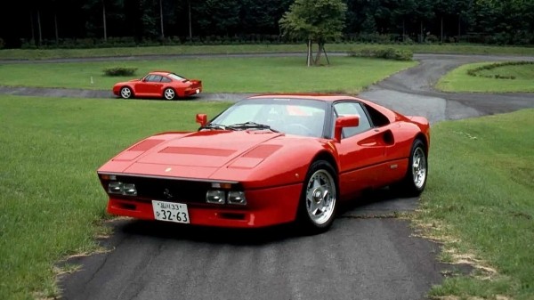 Компания Pirelli представила новые шины для суперкара Ferrari GTO Компания Pirelli представила новые шины для суперкара Ferrari GTO