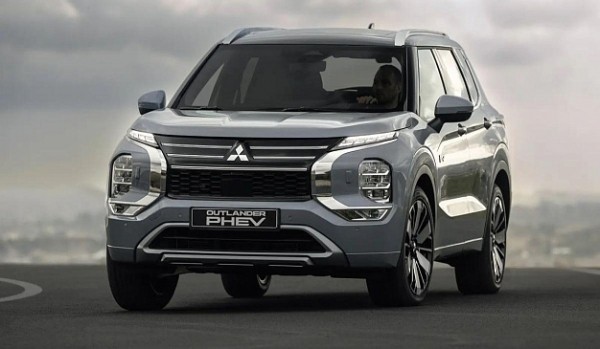 Mitsubishi L200 в России наконец-то стал стоить дешевле 5 млн рублей