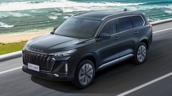 Новая версия EXEED VX появилась в автосалонах РФ. Фото 