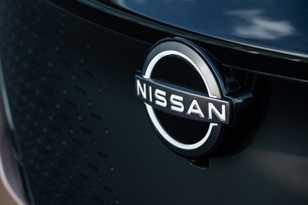 Nissan отчаянно нуждается в инвесторе, им может стать Honda Nissan отчаянно нуждается в инвесторе, им может стать Honda
