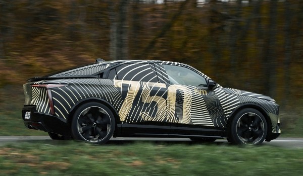 Кроссовер DS 8 обещает запас хода 750 км Кроссовер DS 8 обещает запас хода 750 км