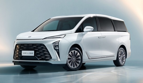 Минивэн Buick GL8 ES: масштабный рестайлинг и гибридная версия Минивэн Buick GL8 ES: масштабный рестайлинг и гибридная версия