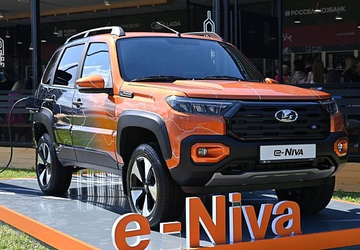 «АвтоВАЗ» испытывает проблемы с производством LADA Vesta «АвтоВАЗ» испытывает проблемы с производством LADA Vesta