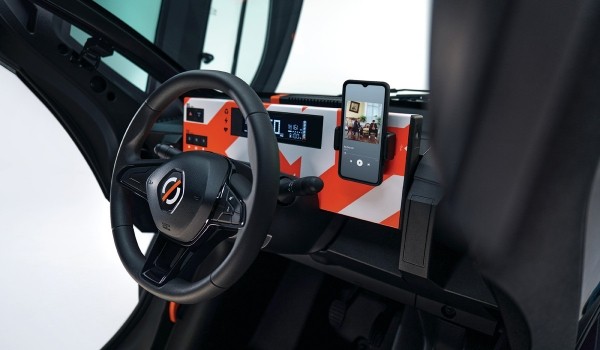 Renault начинает продажи микрокаров Mobilize Duo и Bento Renault начинает продажи микрокаров Mobilize Duo и Bento