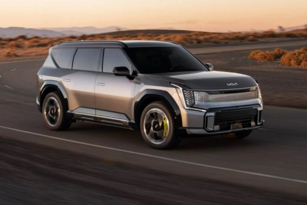 Представлен мощный электрический кроссовер Kia EV9 GT Представлен мощный электрический кроссовер Kia EV9 GT