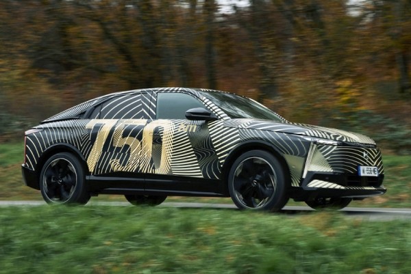 Кроссовер DS 8 обещает запас хода 750 км Кроссовер DS 8 обещает запас хода 750 км