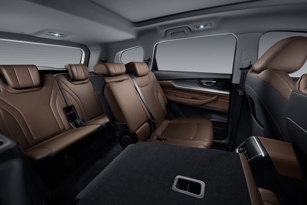 Дилер рассказал, на каких условиях россияне покупают новые Xcite X-Cross 8 Дилер рассказал, на каких условиях россияне покупают новые Xcite X-Cross 8