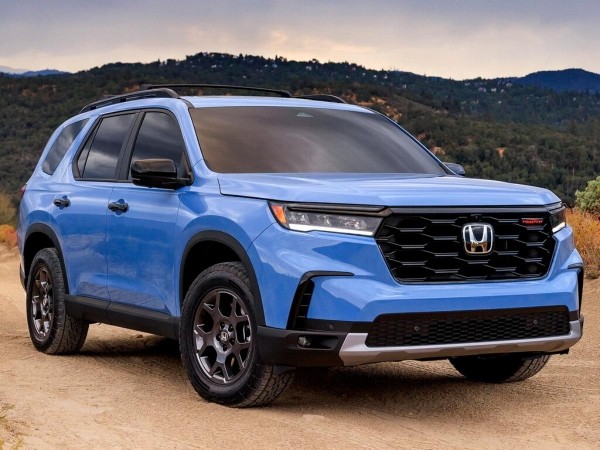 До рынка России добрался лучший 7-местный кроссовер в мире До рынка России добрался лучший 7-местный кроссовер в мире