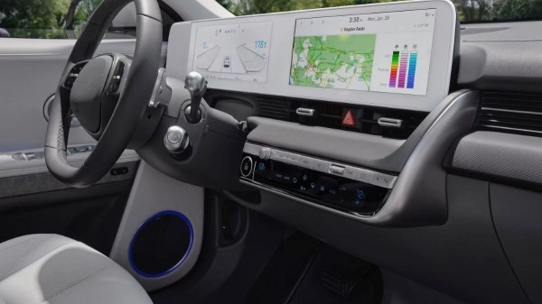 Компания Hyundai объяснила свою приверженность физическим кнопкам Компания Hyundai объяснила свою приверженность физическим кнопкам