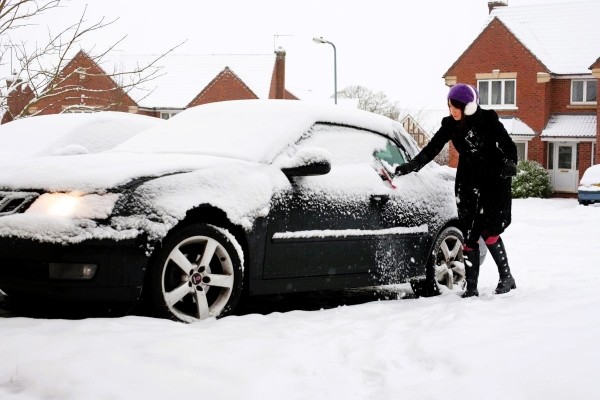 Эксперт рассказал, почему не следует прогревать двигатель в новых автомобилях Эксперт рассказал, почему не следует прогревать двигатель в новых автомобилях