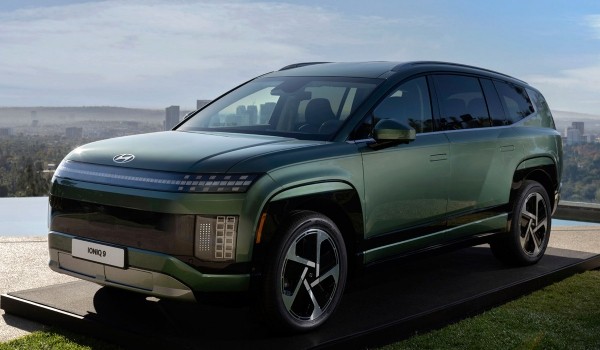 Трехрядный кроссовер Hyundai Ioniq 9 полностью рассекречен