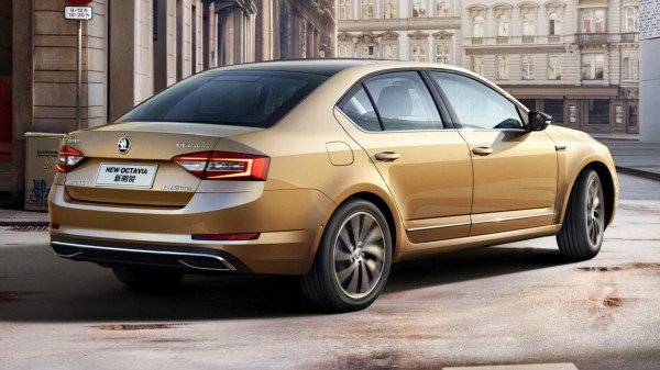 Любимая Skoda россиян вернулась к дилерам по цене «Лады» Любимая Skoda россиян вернулась к дилерам по цене «Лады»