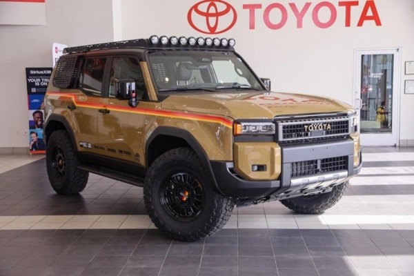 На SEMA прошел дебют эксклюзивного Toyota Land Cruiser Prado На SEMA прошел дебют эксклюзивного Toyota Land Cruiser Prado
