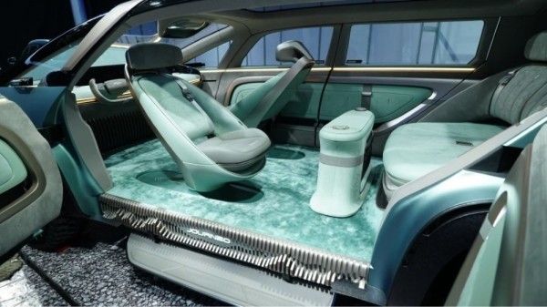 Новинки из Китая: Чем удивил 22-й автосалон в Гуанчжоу Новинки из Китая: Чем удивил 22-й автосалон в Гуанчжоу