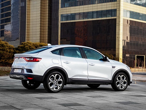 Новый семейный электрокроссовер от Renault уже в России Новый семейный электрокроссовер от Renault уже в России