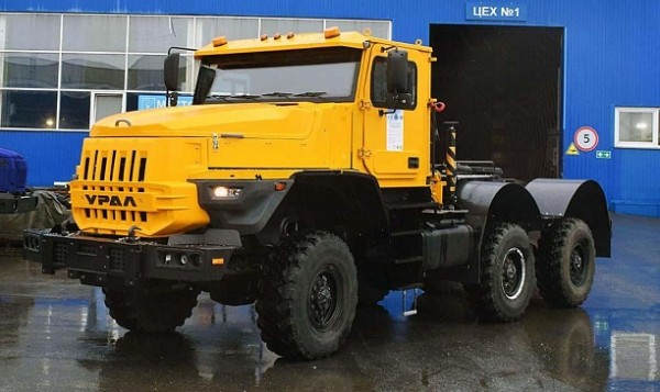 В России анонсировали сборку гибридных авто на заводе «Урал» В России анонсировали сборку гибридных авто на заводе «Урал»