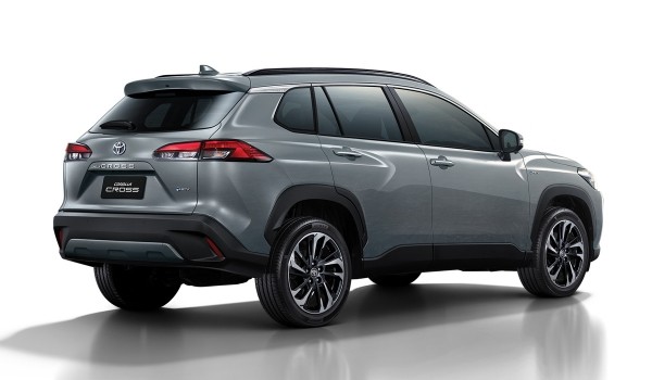 В России раскупили дешевые Toyota Corolla Cross из первых партий В России раскупили дешевые Toyota Corolla Cross из первых партий