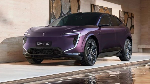 В Китае определили лучшие «зимние» электромобили и гибриды