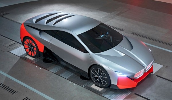 Дайджест дня: микроавтобус Mercedes, 20 тысяч Солярисов и другие события индустрии Дайджест дня: микроавтобус Mercedes, 20 тысяч Солярисов и другие события индустрии