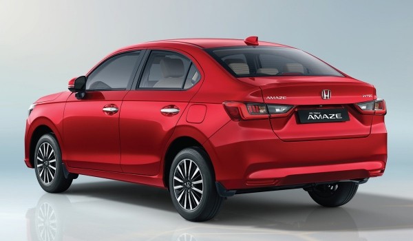 Маленький седан Honda Amaze: третье поколение Маленький седан Honda Amaze: третье поколение