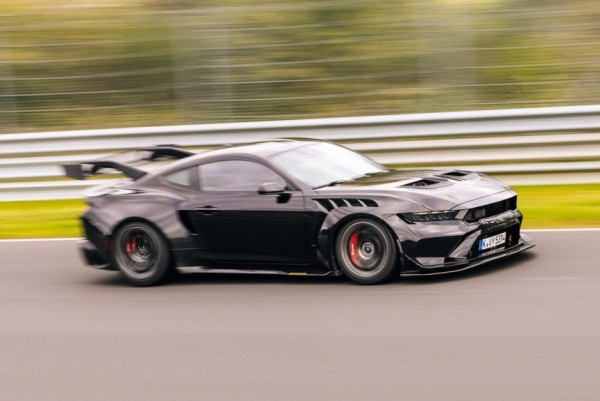Дайджест дня: Mustang GTD на Нюрбургринге, арабские Ferrari и другие события индустрии Дайджест дня: Mustang GTD на Нюрбургринге, арабские Ferrari и другие события индустрии