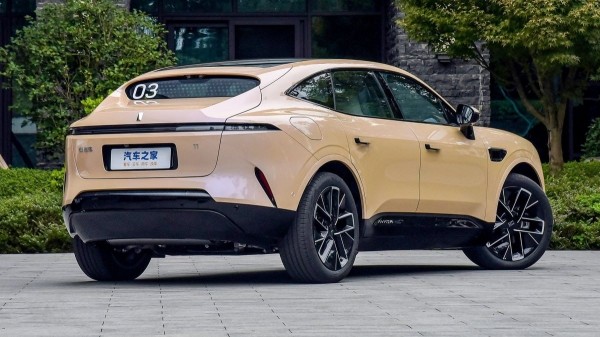 Кроссовер Avatr 11 обрел гибридную версию Кроссовер Avatr 11 обрел гибридную версию