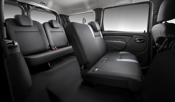 Лада Ларгус: новые комплектации, 7 мест и Кросс-версия Лада Ларгус: новые комплектации, 7 мест и Кросс-версия